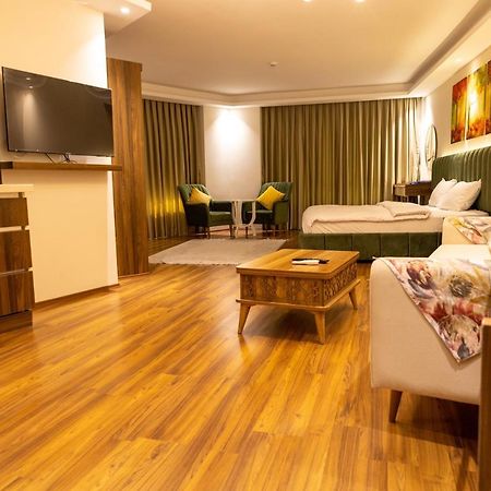 Grand Luxury Aparthotel Yalova  Exteriör bild