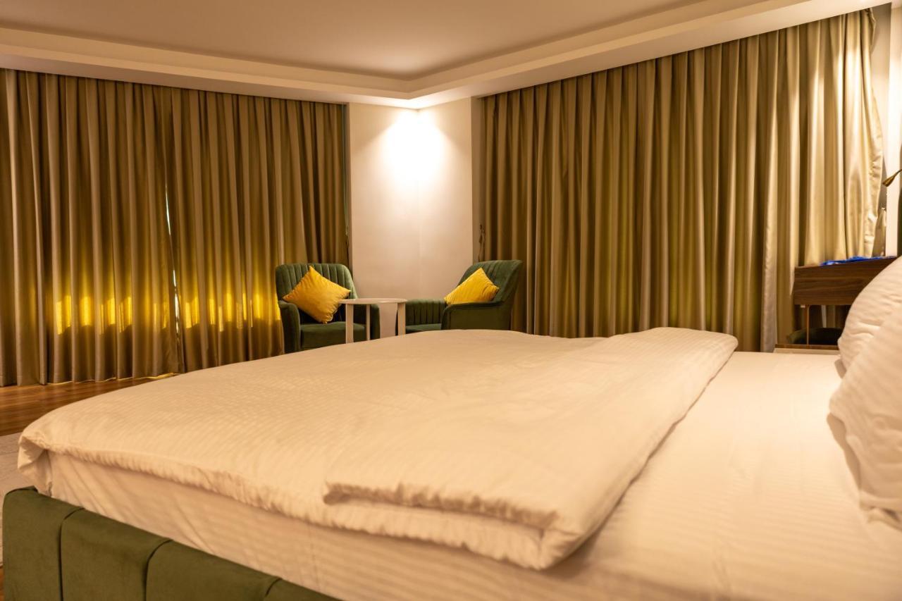 Grand Luxury Aparthotel Yalova  Exteriör bild